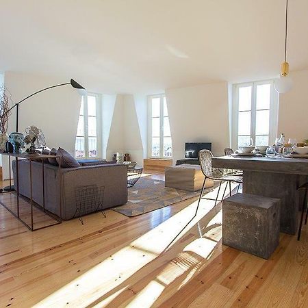 Апартаменты Luxury T.M. Penthouse With A View Лиссабон Экстерьер фото